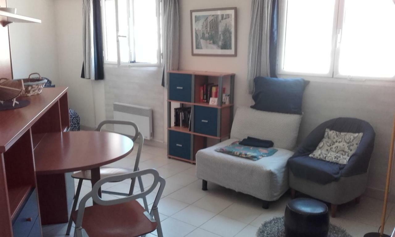 22 Place Saint-Roch Menton Exterior foto